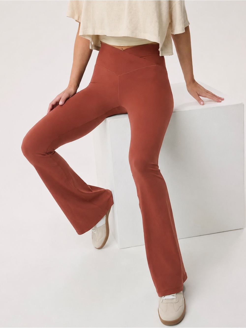 Aerie OFFLINE Real Me High Rise Flare Leggings S Short Rust Terracotta